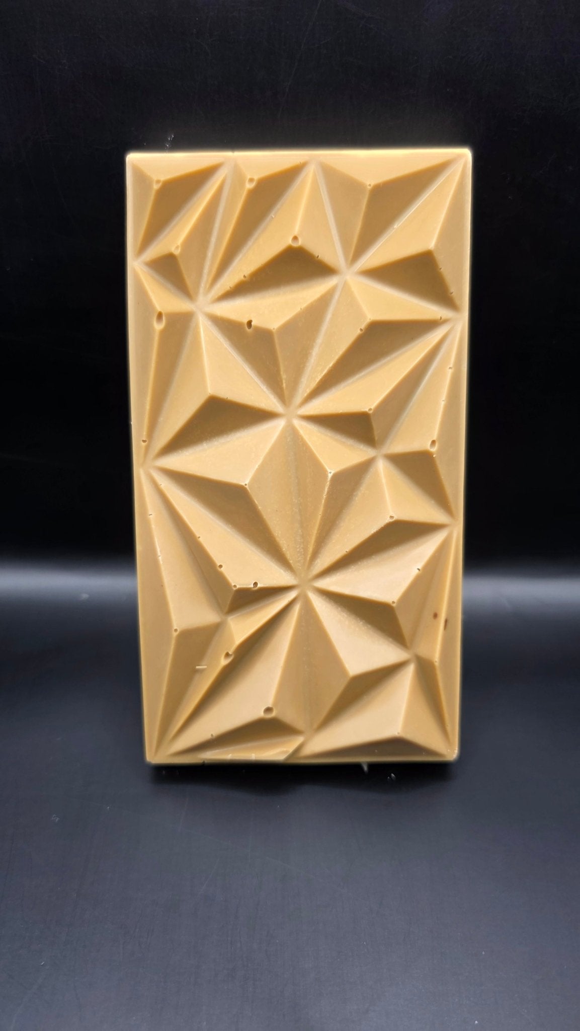 Caramel Dubai Chocolate Pistachio Large - SubZero Sweets
